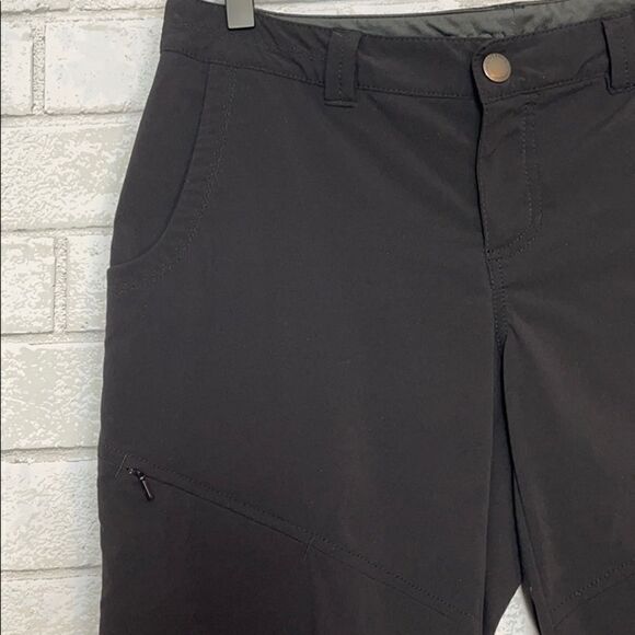 Eddie Bauer Black Nylon Hiking Capris 4 - Picture 2 of 5